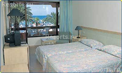 Pine Bay Beach Club 18